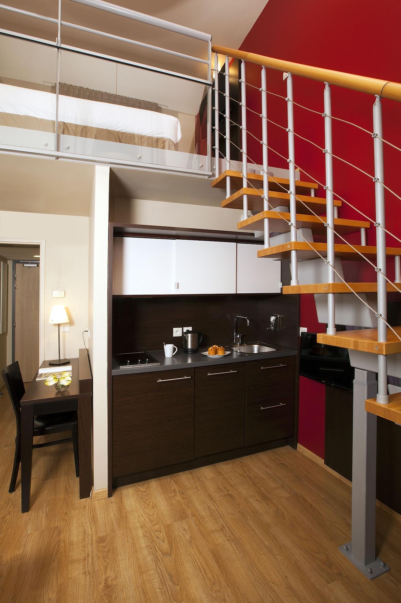 Residhome Grenoble Caserne De Bonne Buitenkant foto