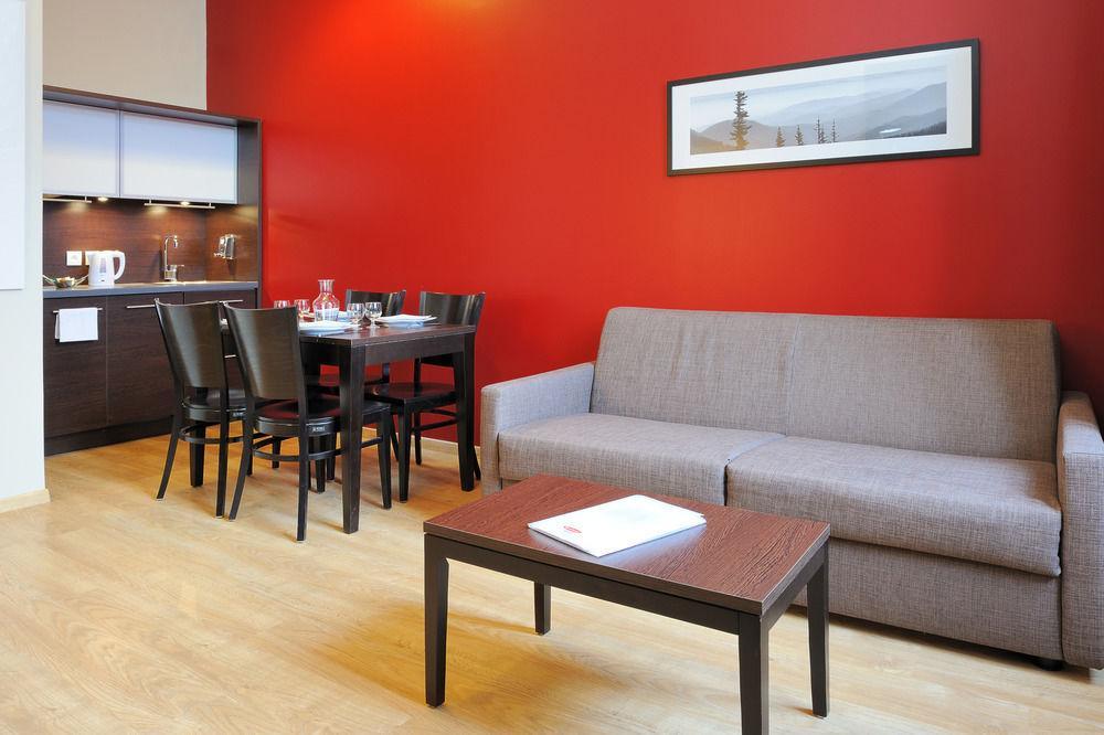 Residhome Grenoble Caserne De Bonne Kamer foto